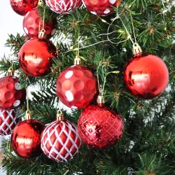 Red Christmas Ornaments Set - 24 pcs - (1)