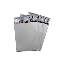 Luxury Metallic Silver Mailing Box 15x25 - 