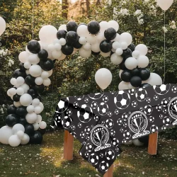 Champion Siyah Beyaz Masa Örtüsü - 1