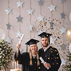 Metallic Silver Star Garland Hanging Decoration - 4 Meters, 24 Pieces - 1
