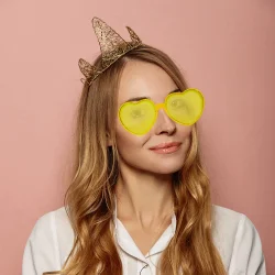 Party Glasses - Yellow Heart - 1