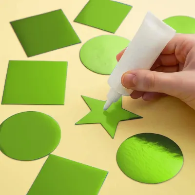 Pistachio Green Metallic Construction Paper - 1