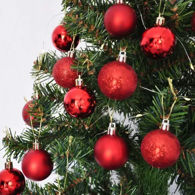 Kırmızı Yılbaşı Ağaç Süsleme Seti 72 Parça - 2